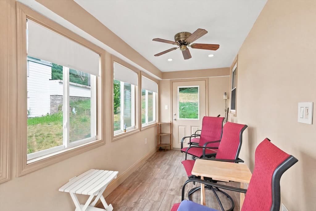 277 Lincoln Ave, Saugus MA 01906 photo 24