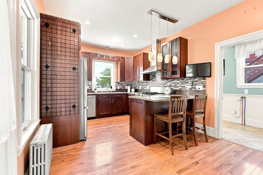 223 Webster St, Malden MA 02148 photo 2
