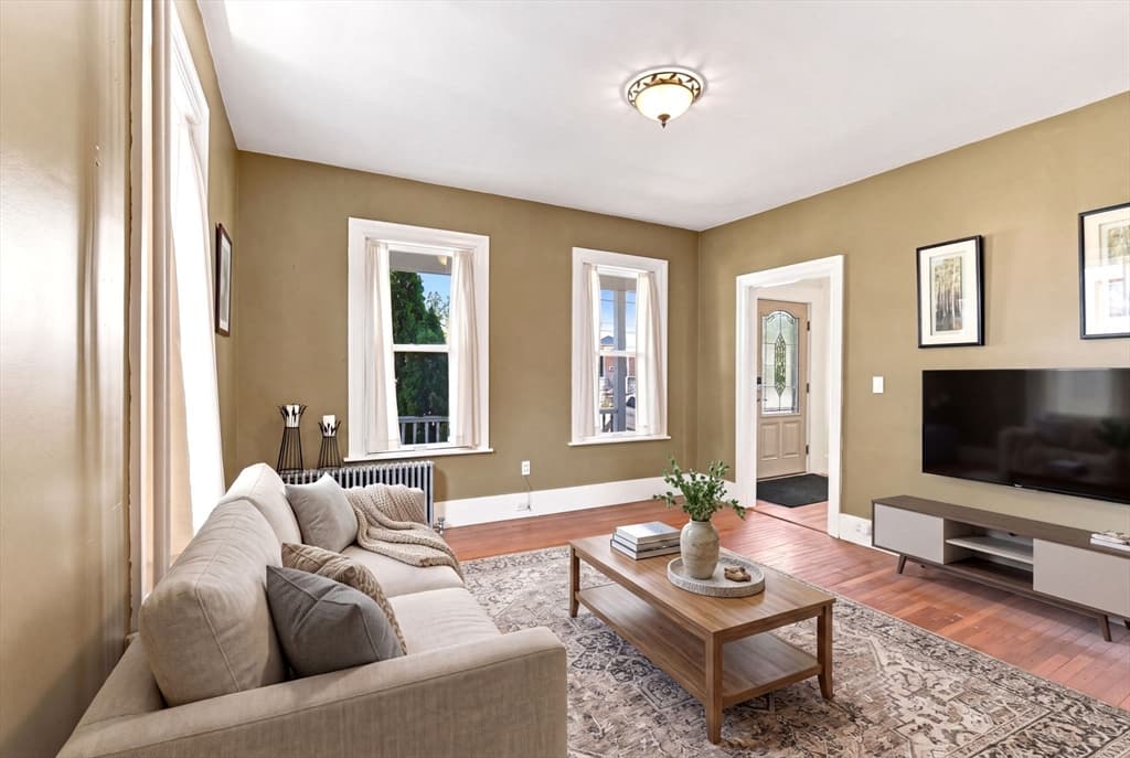 223 Webster St, Malden MA 02148 photo 7