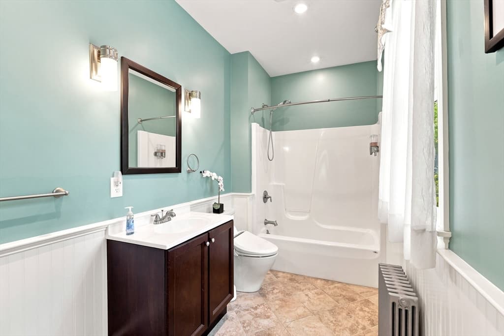 223 Webster St, Malden MA 02148 photo 25
