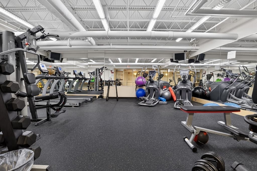 1600 Beacon St # 904, Brookline MA 02446 photo 23