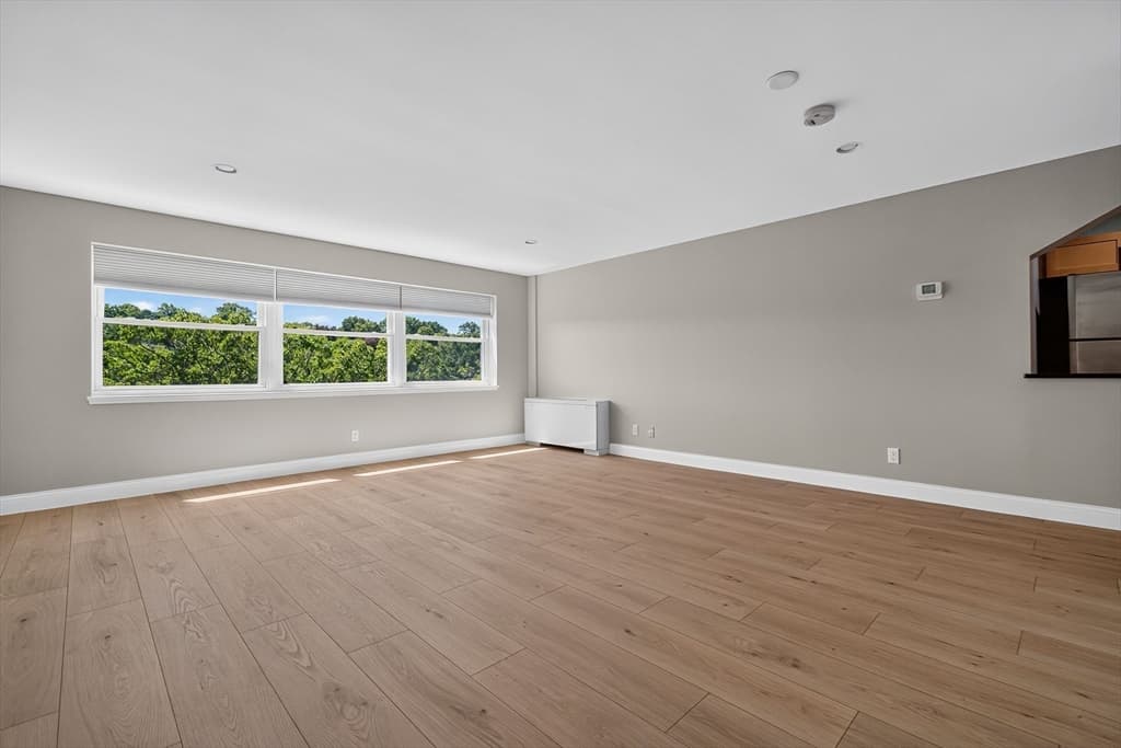 1600 Beacon St # 904, Brookline MA 02446 photo 10