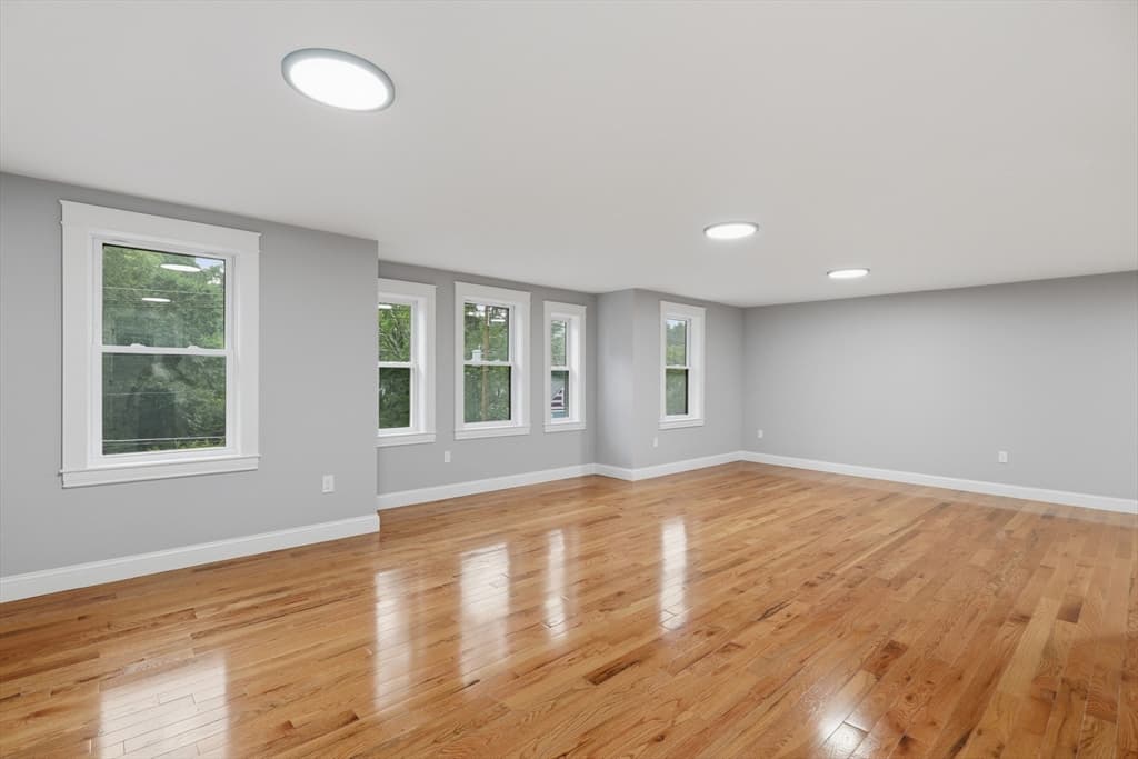 33 Milford St, Upton MA 01568 photo 23