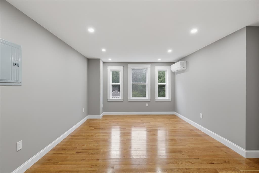 33 Milford St, Upton MA 01568 photo 15