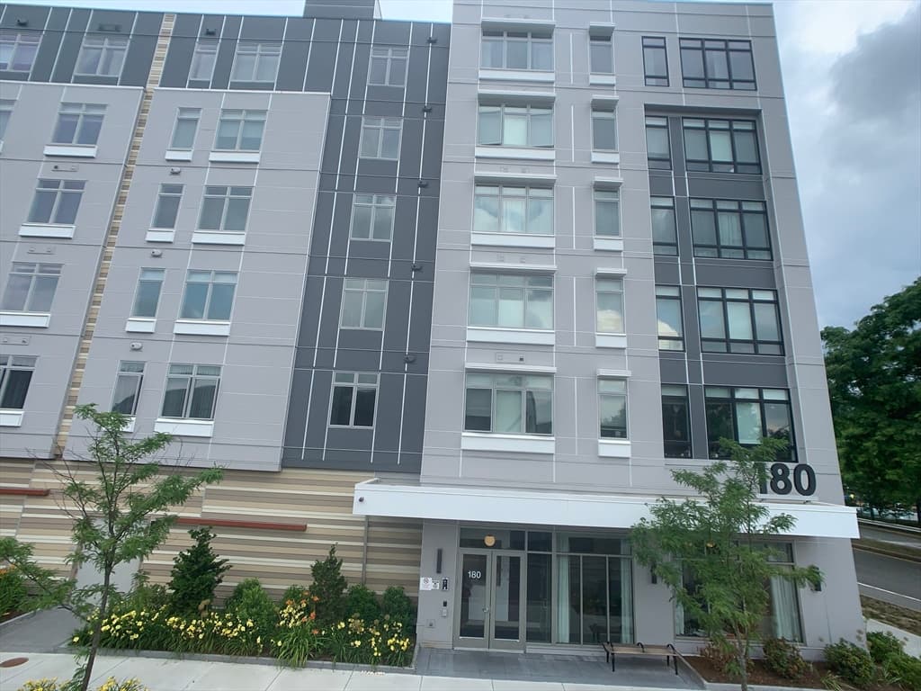 180 Telford St # 213, Boston MA 02135 photo 2