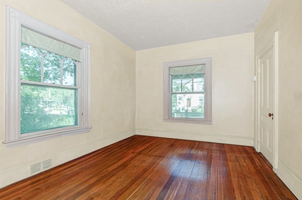 43 Main St, Mattapoisett MA 02739 photo 12