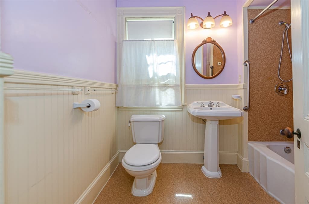 43 Main St, Mattapoisett MA 02739 photo 15