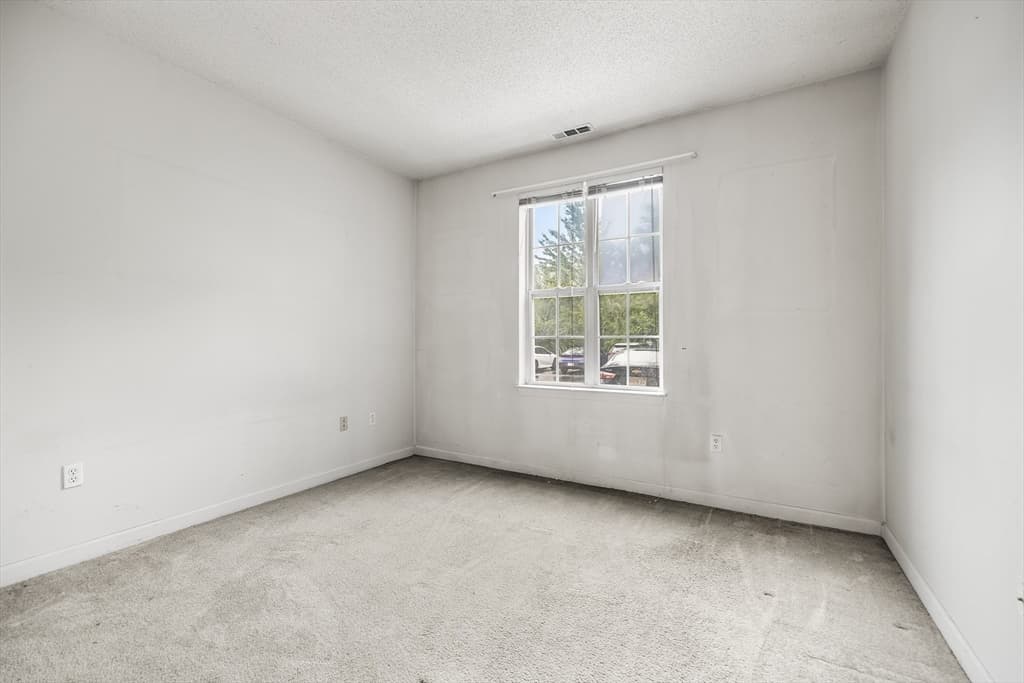 21 Hampshire Road # 105, Methuen MA 01844 photo 23