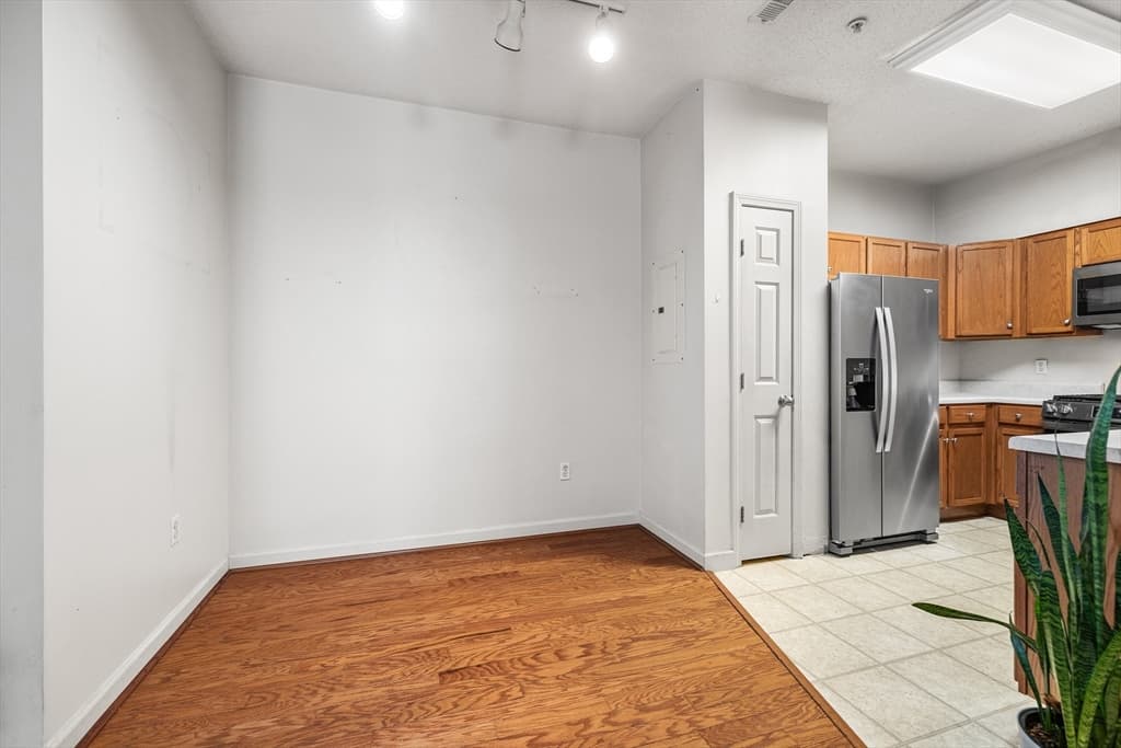 21 Hampshire Road # 105, Methuen MA 01844 photo 7