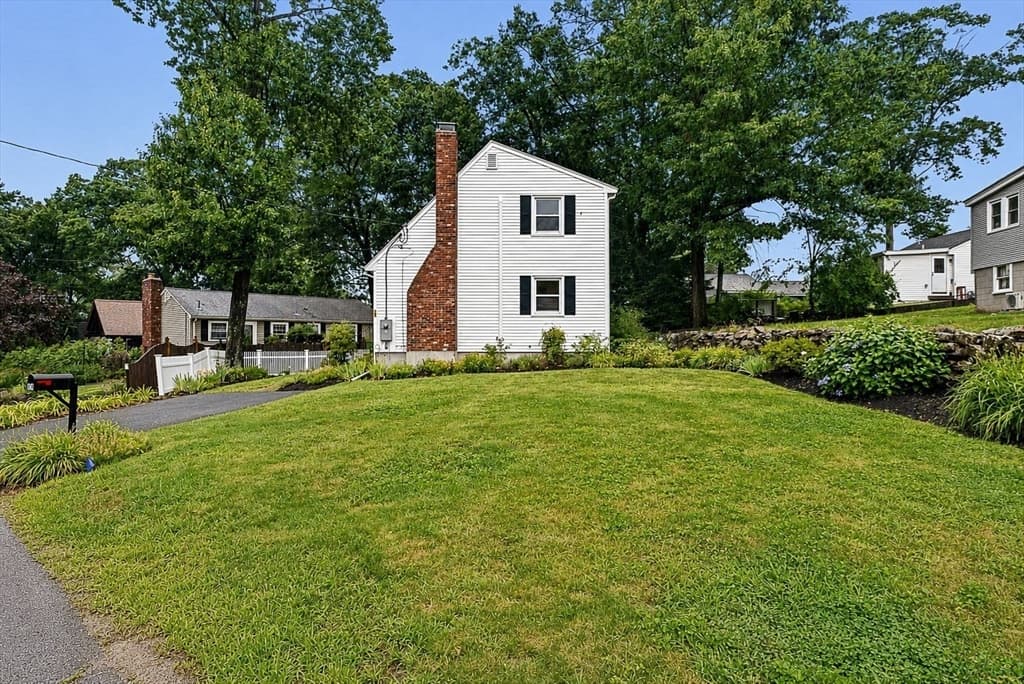 19 Pembroke St, Marlborough MA 01752 photo 18
