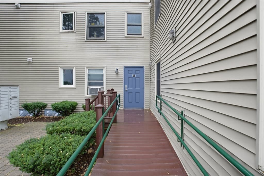 45 Cross St # 21, Medford MA 02155 photo 28