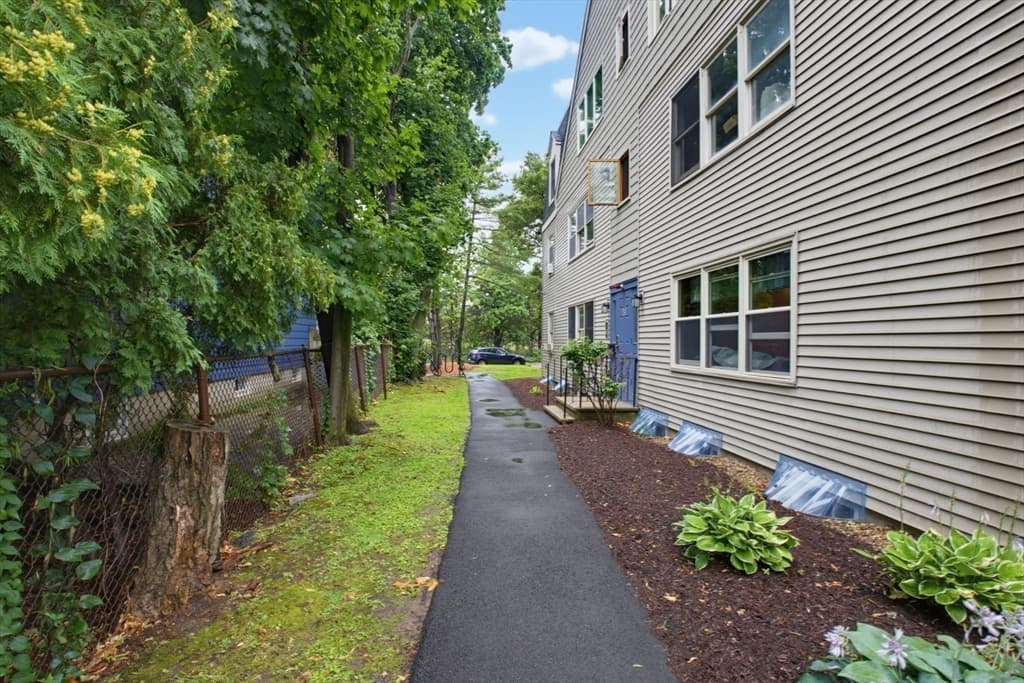 45 Cross St # 21, Medford MA 02155 photo 29
