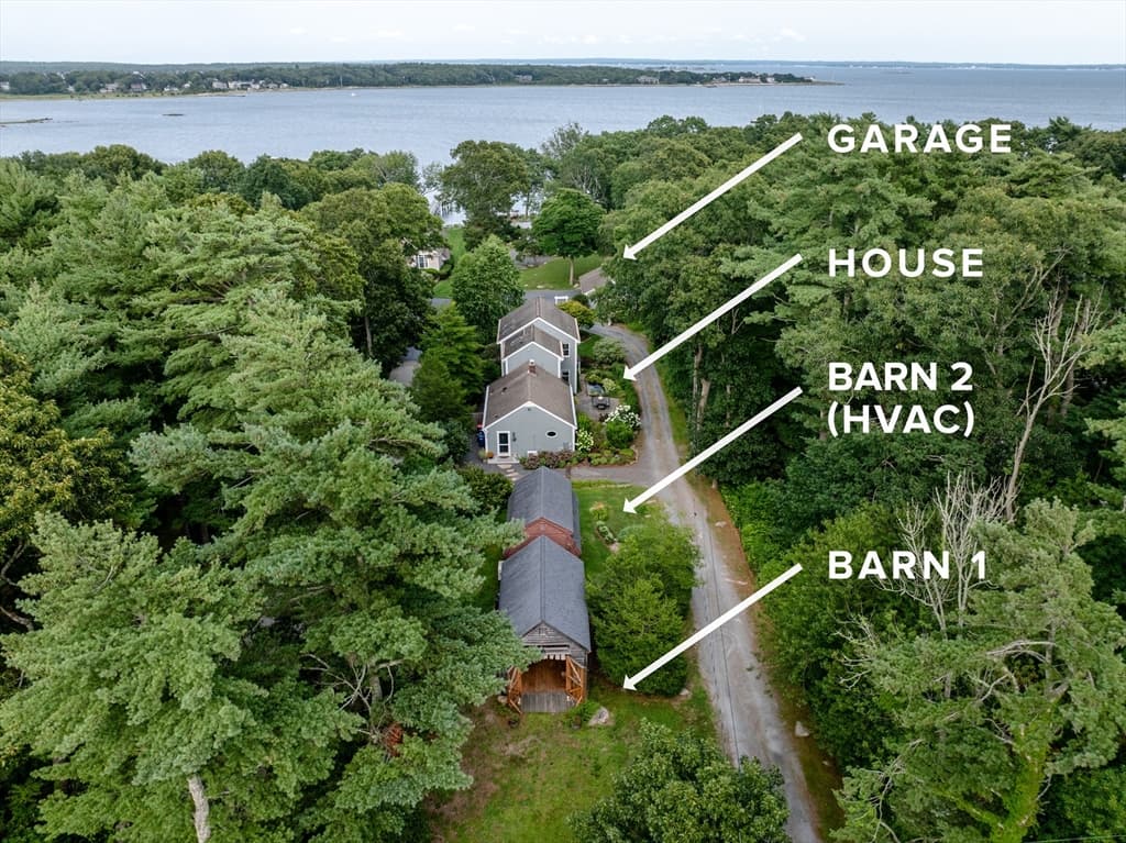 94 Aucoot Rd, Mattapoisett MA 02739 photo 2