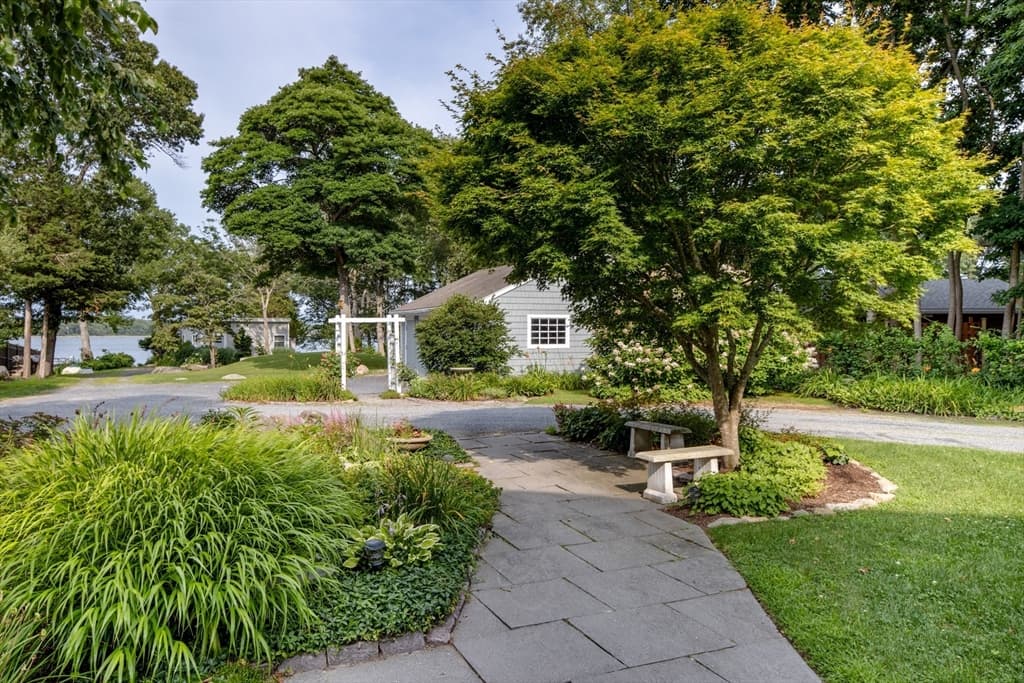 94 Aucoot Rd, Mattapoisett MA 02739 photo 10