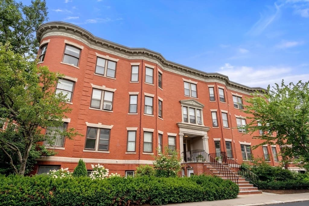 16 Garrison Road # 7A, Brookline MA 02445 photo 18
