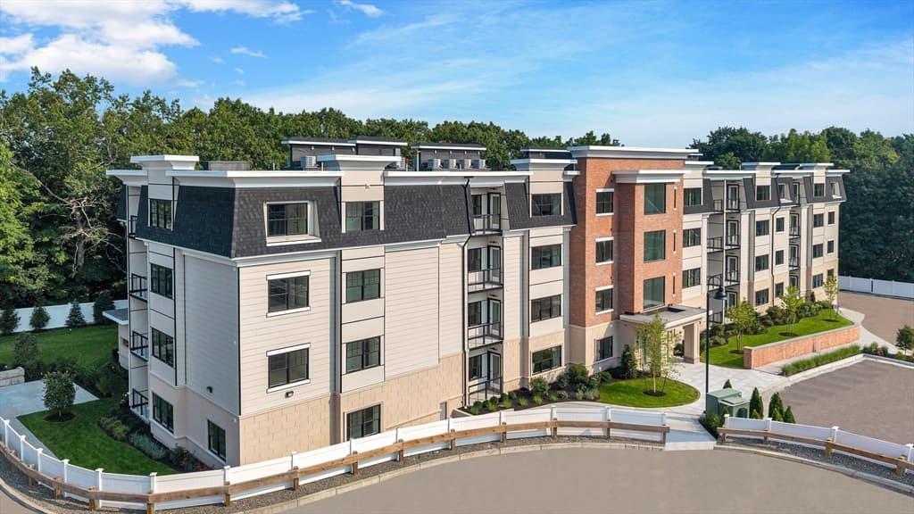Condominium at 20 Audubon Way # 310, Canton MA 02021, Canton, photo 16 of 20