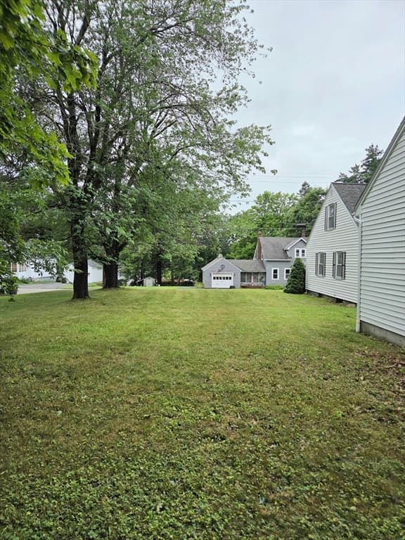 110 Barthel Ave, Gardner MA 01440 photo 6