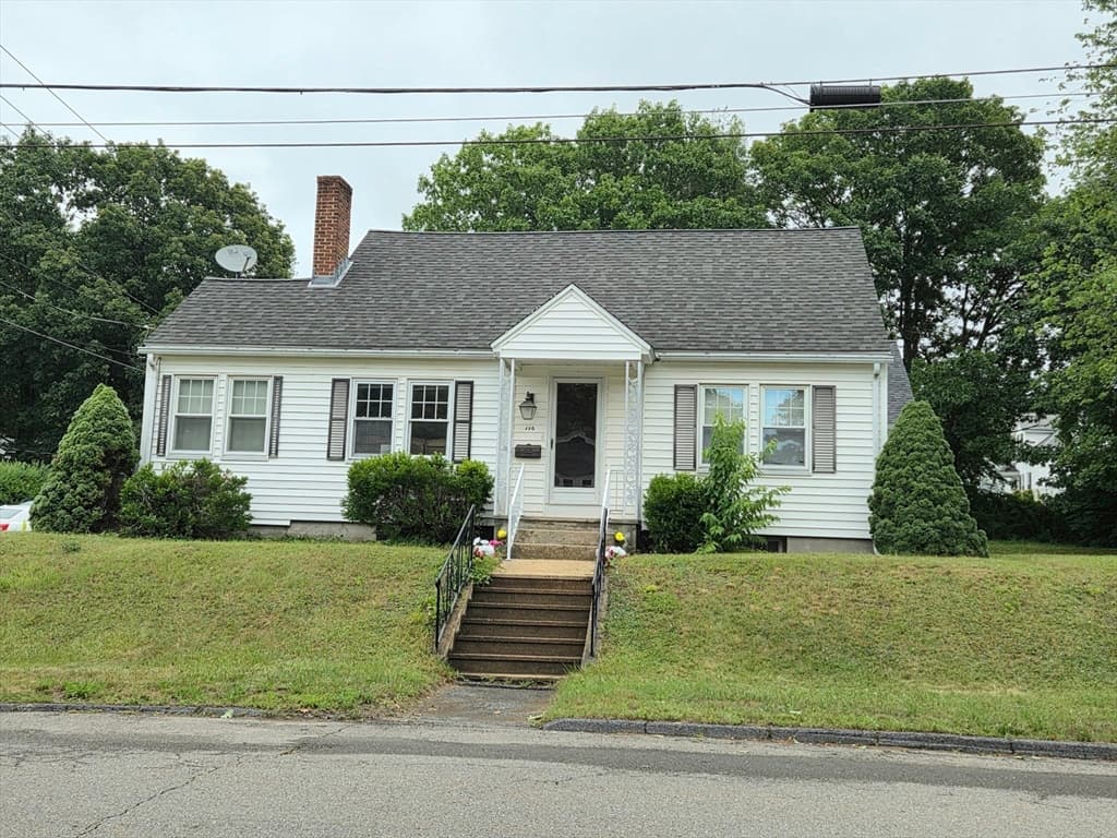 110 Barthel Ave, Gardner MA 01440 photo 3