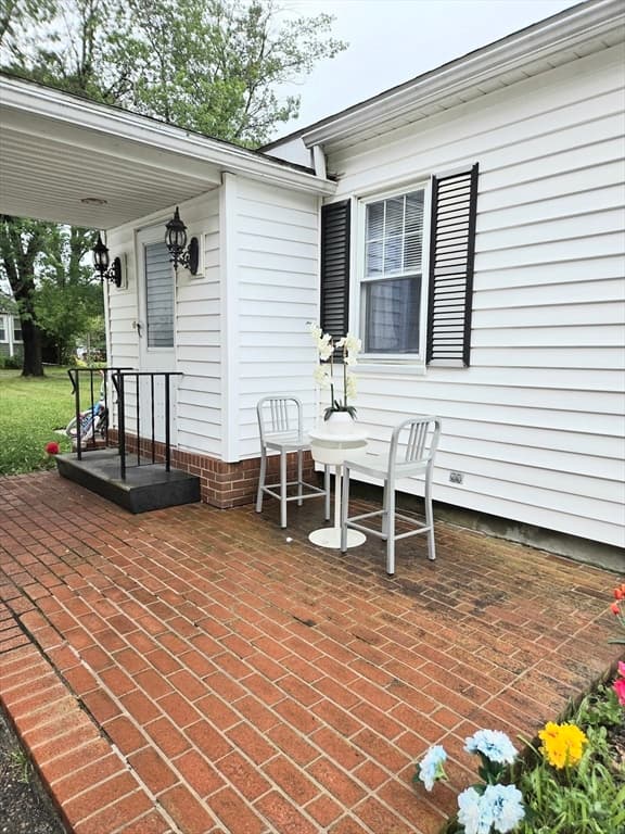 110 Barthel Ave, Gardner MA 01440 photo 4