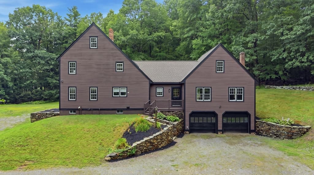 794 Ashburnham Hill Rd, Fitchburg MA 01420