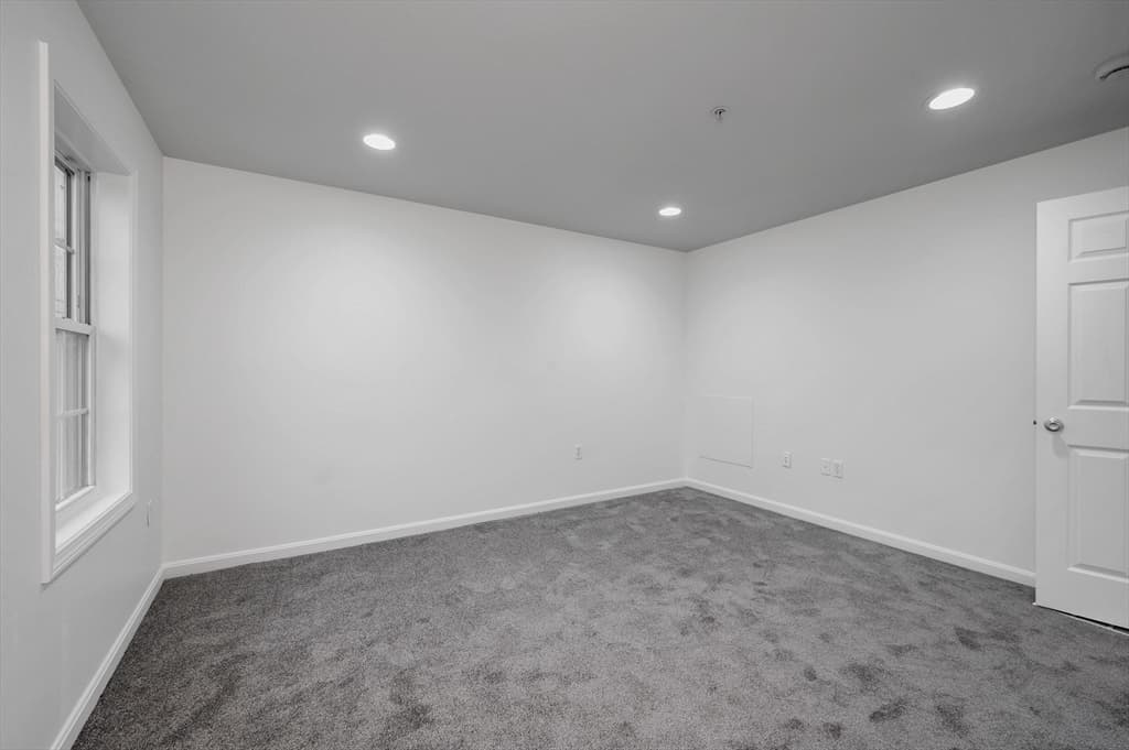 688 Gorham Street # 688, Lowell MA 01852 photo 19
