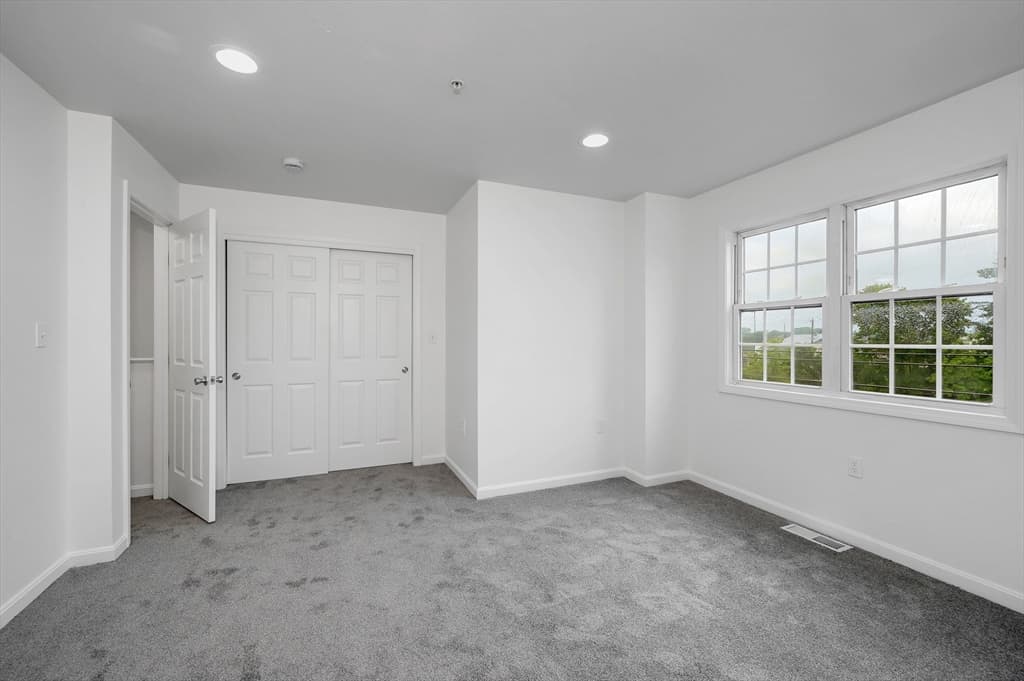 688 Gorham Street # 688, Lowell MA 01852 photo 29