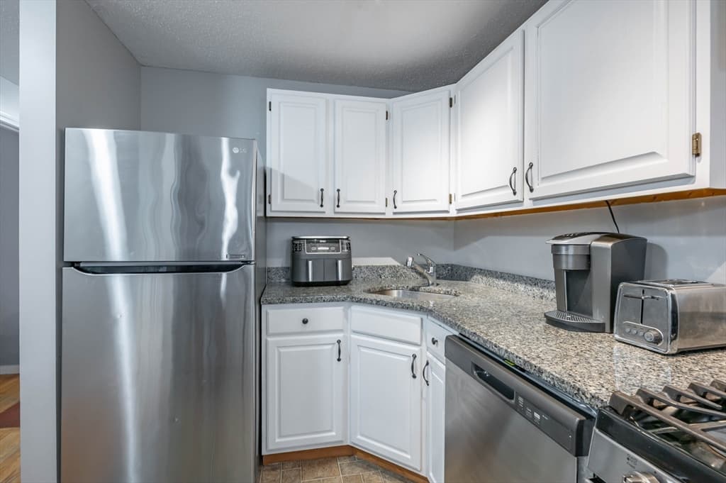 109 Pilgrim Rd # 109, Haverhill MA 01832 photo 26