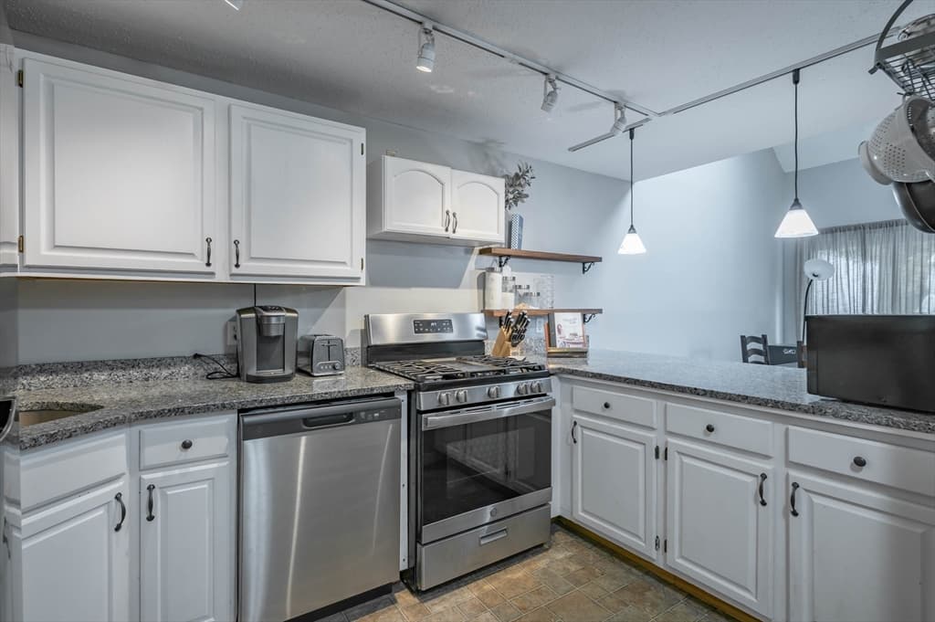 109 Pilgrim Rd # 109, Haverhill MA 01832 photo 24