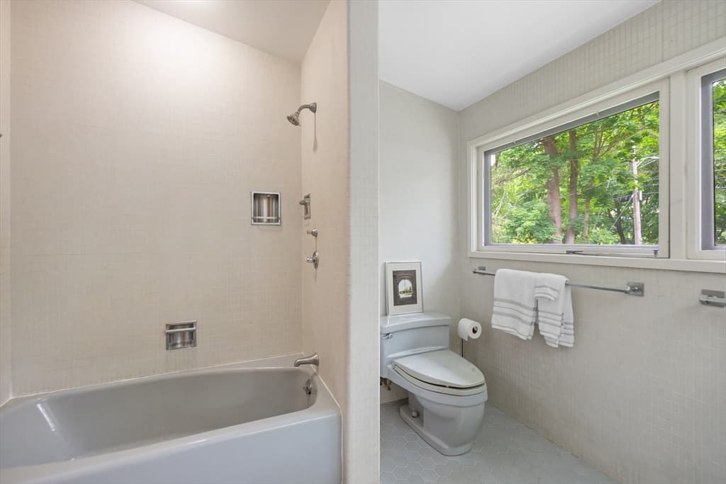 6 Porter Rd, Andover MA 01810 photo 24