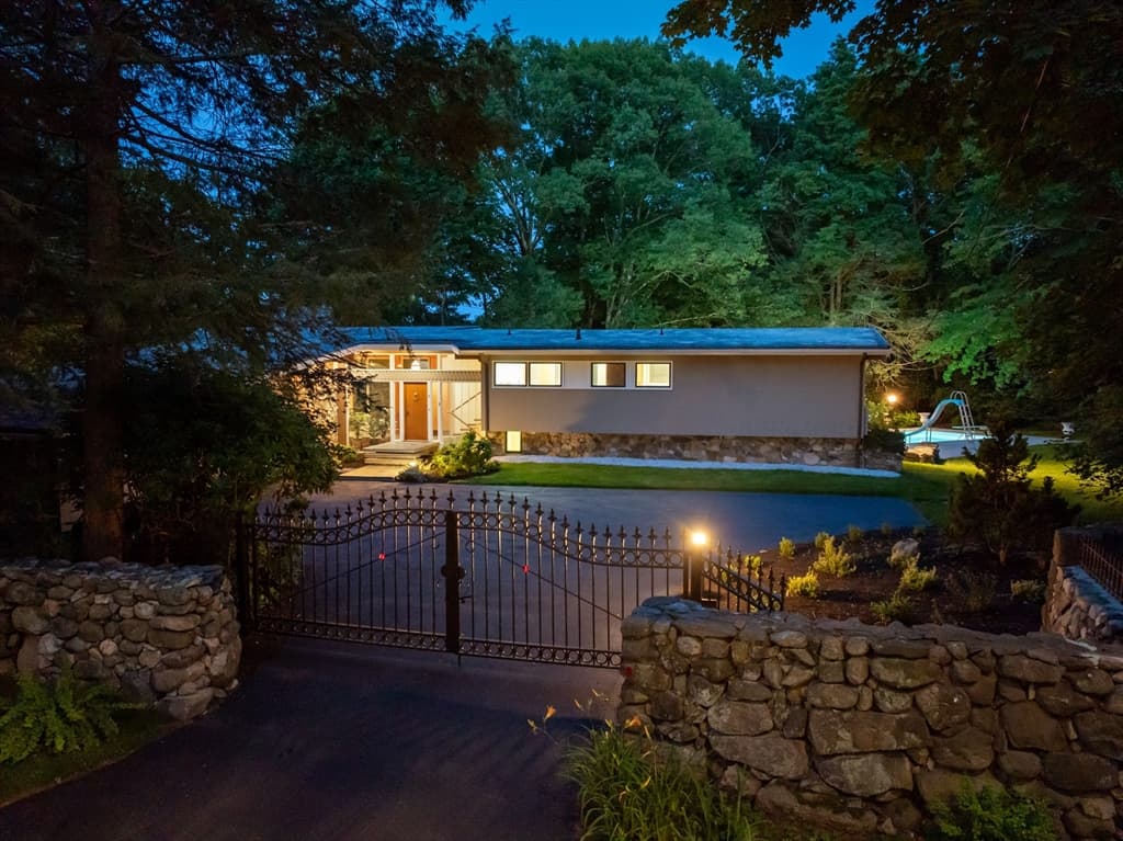 6 Porter Rd, Andover MA 01810 photo 41