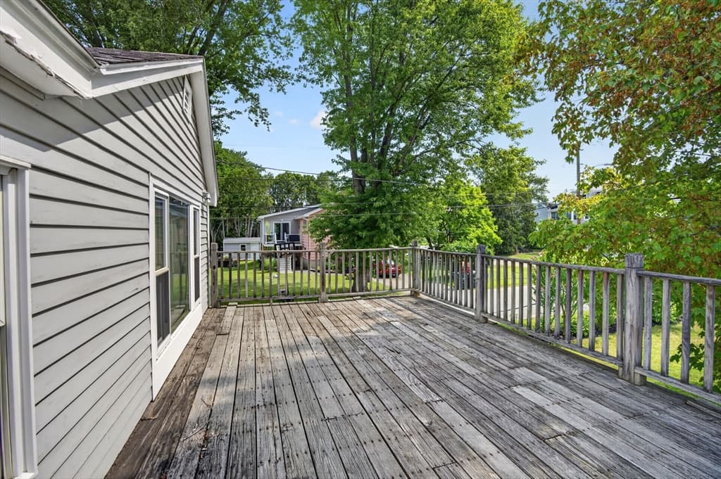 128 Mablin Ave, North Andover MA 01845 photo 19