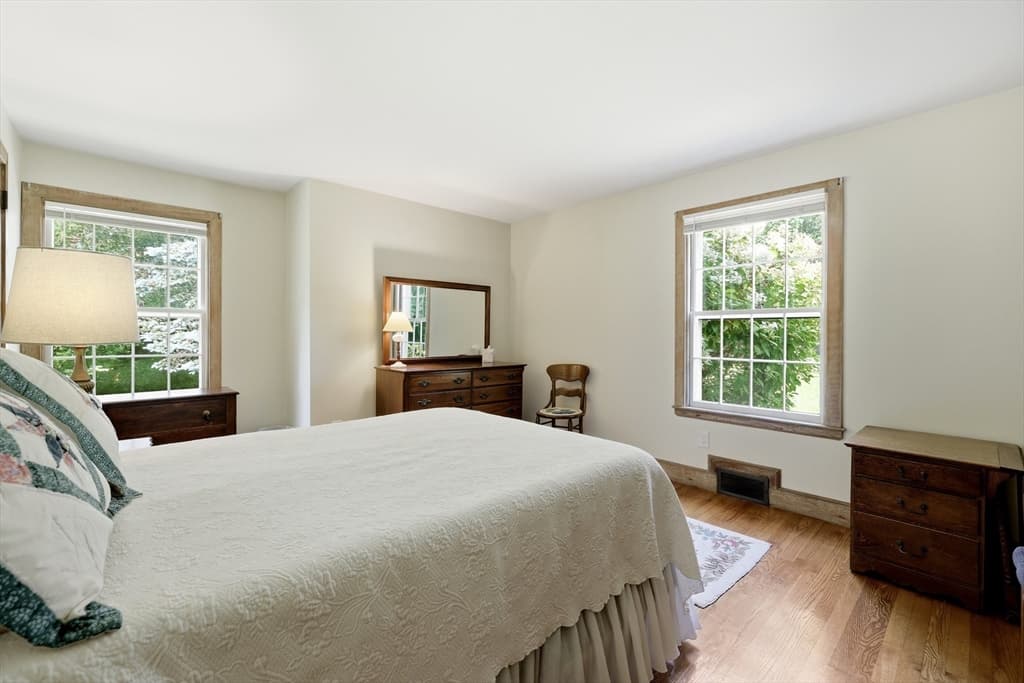 18 Red Gate Ln, Amherst MA 01002 photo 17