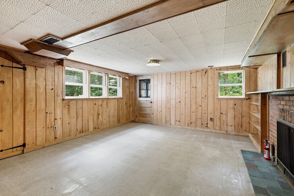 18 Red Gate Ln, Amherst MA 01002 photo 22