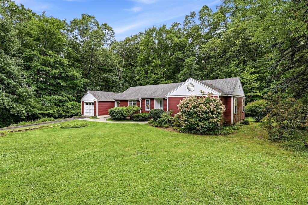 18 Red Gate Ln, Amherst MA 01002 photo 24