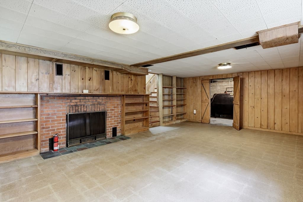 18 Red Gate Ln, Amherst MA 01002 photo 21