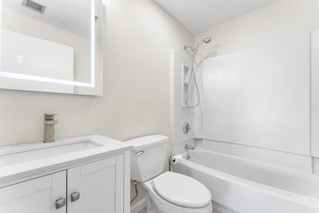 510 Revere Beach Boulevard # 1008, Revere MA 02151 photo 9