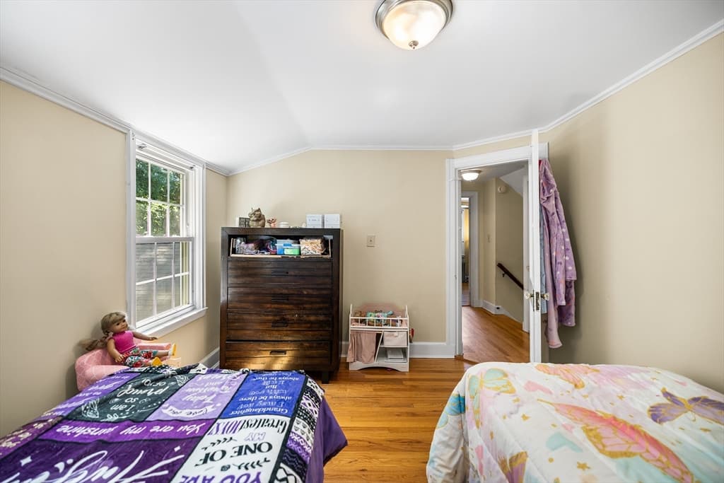 Single Family Residence at 779 Oxford St S, Auburn MA 01501, Auburn, photo 18 of 30