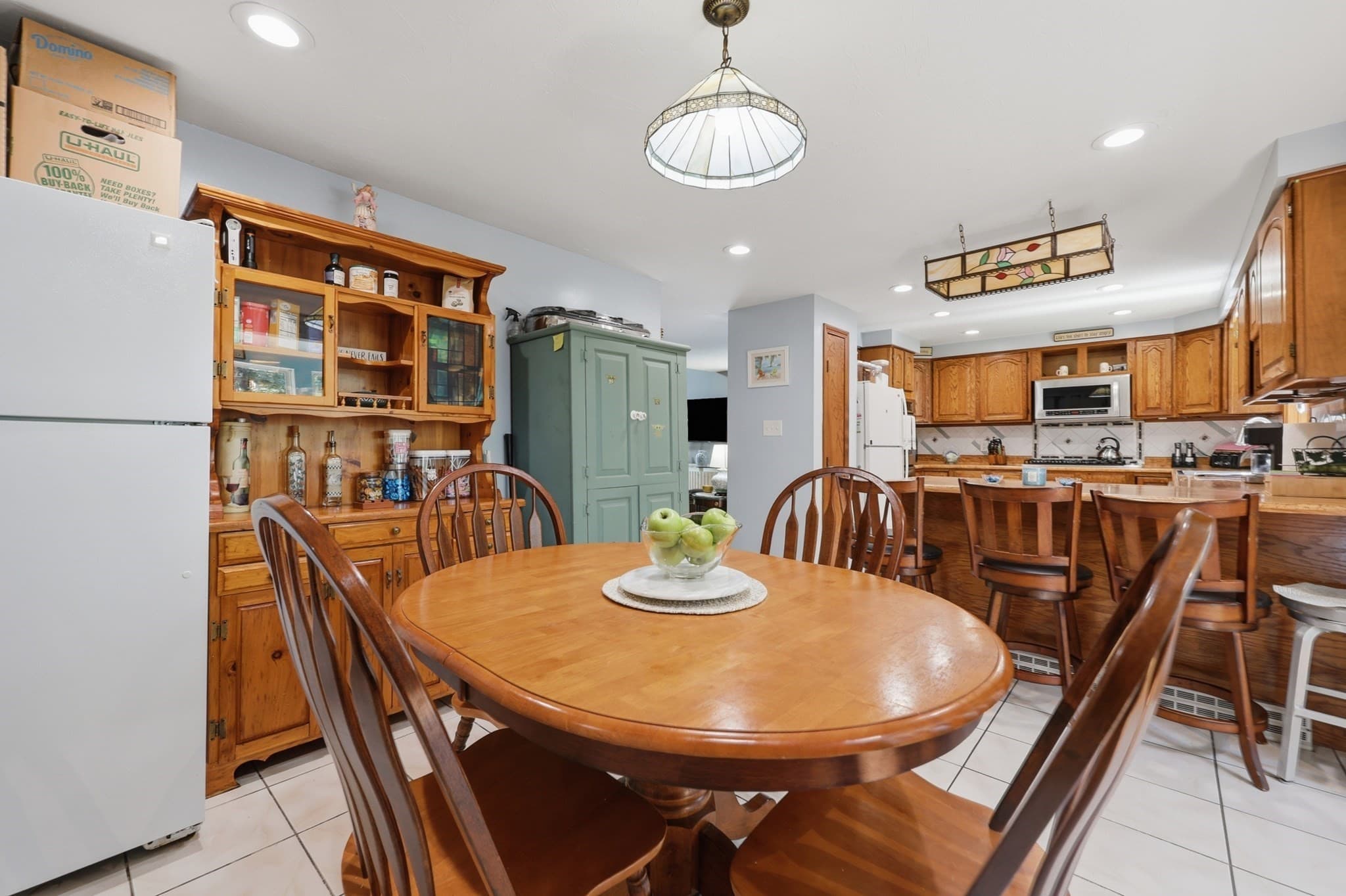 Single Family Residence at 10 Evergreen Drive, Hampstead NH 03841, Hampstead, photo 12 of 37
