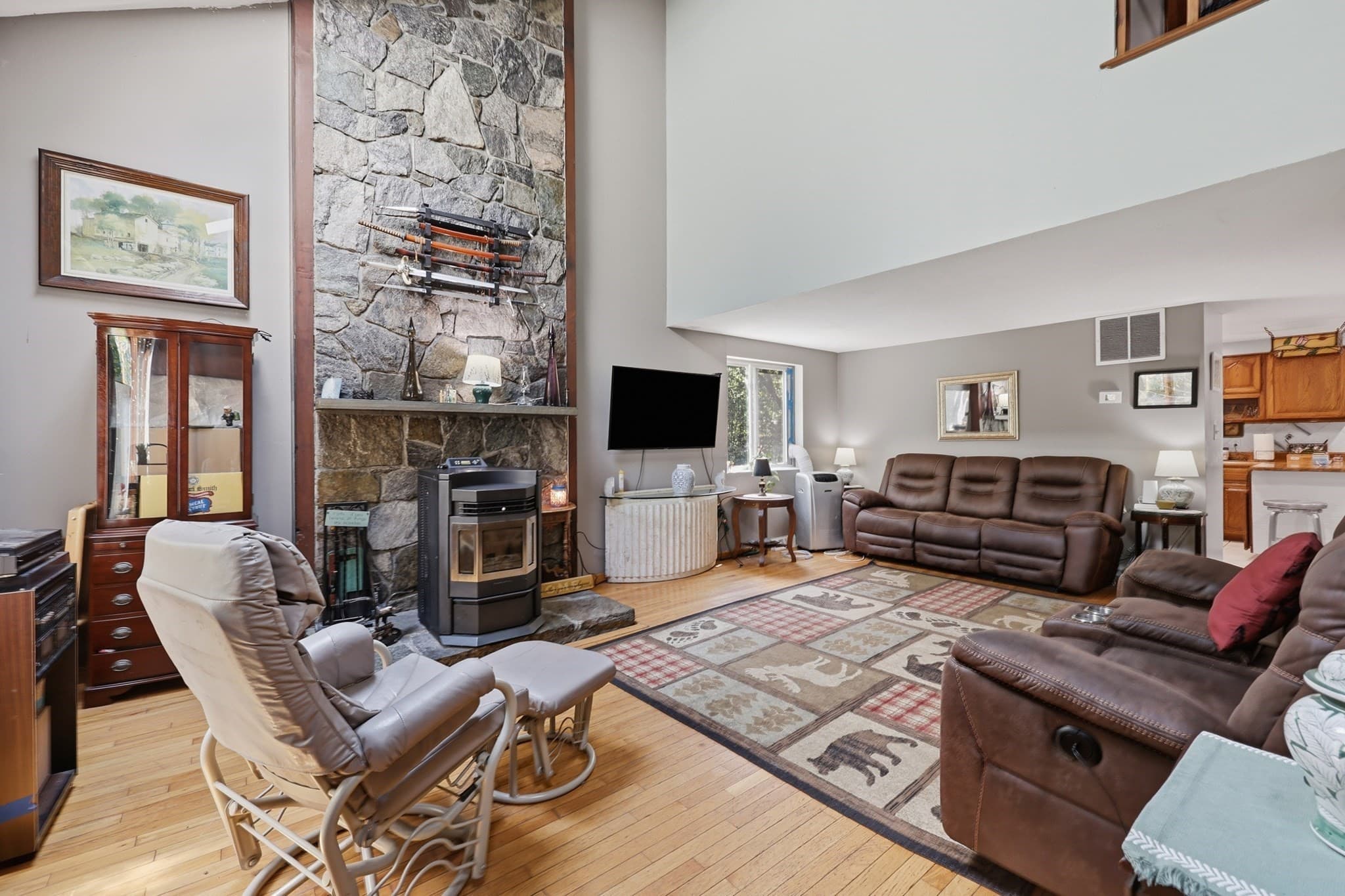 Single Family Residence at 10 Evergreen Drive, Hampstead NH 03841, Hampstead, photo 4 of 37