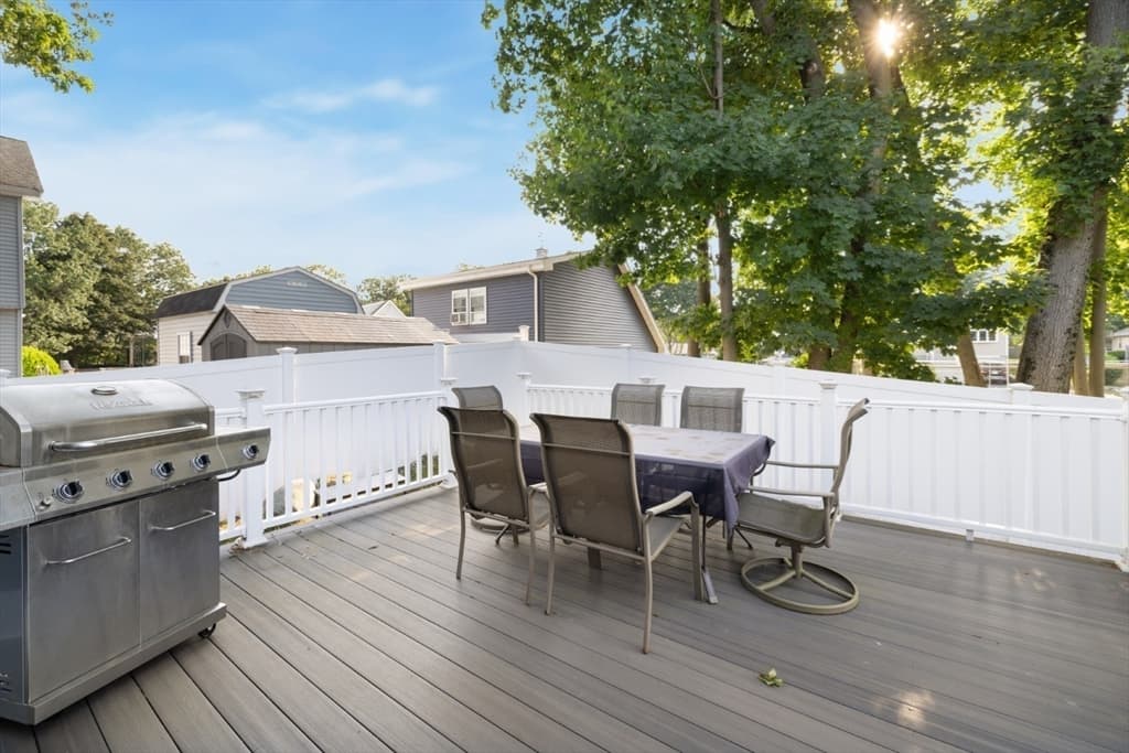 29 Clinton Ave, Saugus MA 01906 photo 40
