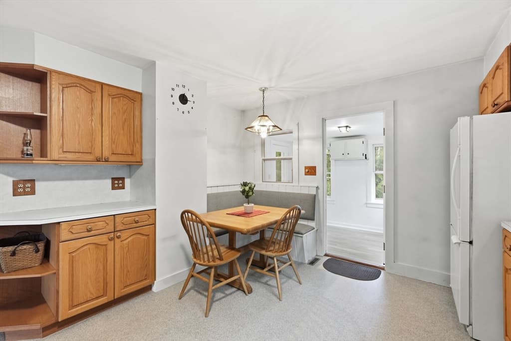 39 Water St, Northampton MA 01053 photo 16
