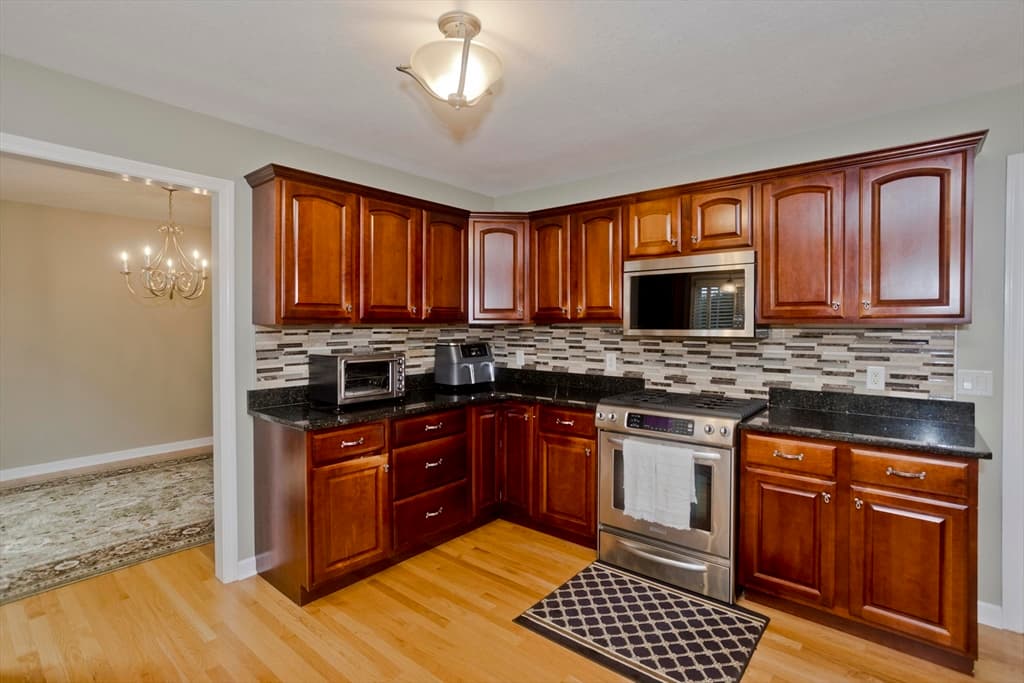 38 White Ave, East Longmeadow MA 01028 photo 17