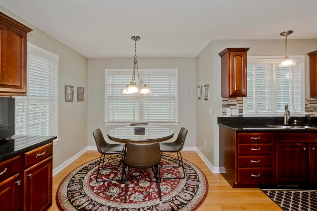 38 White Ave, East Longmeadow MA 01028 photo 16