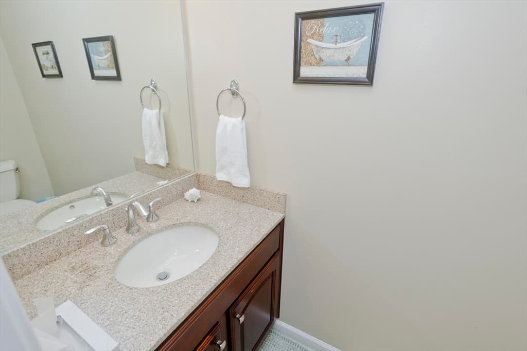 38 White Ave, East Longmeadow MA 01028 photo 22