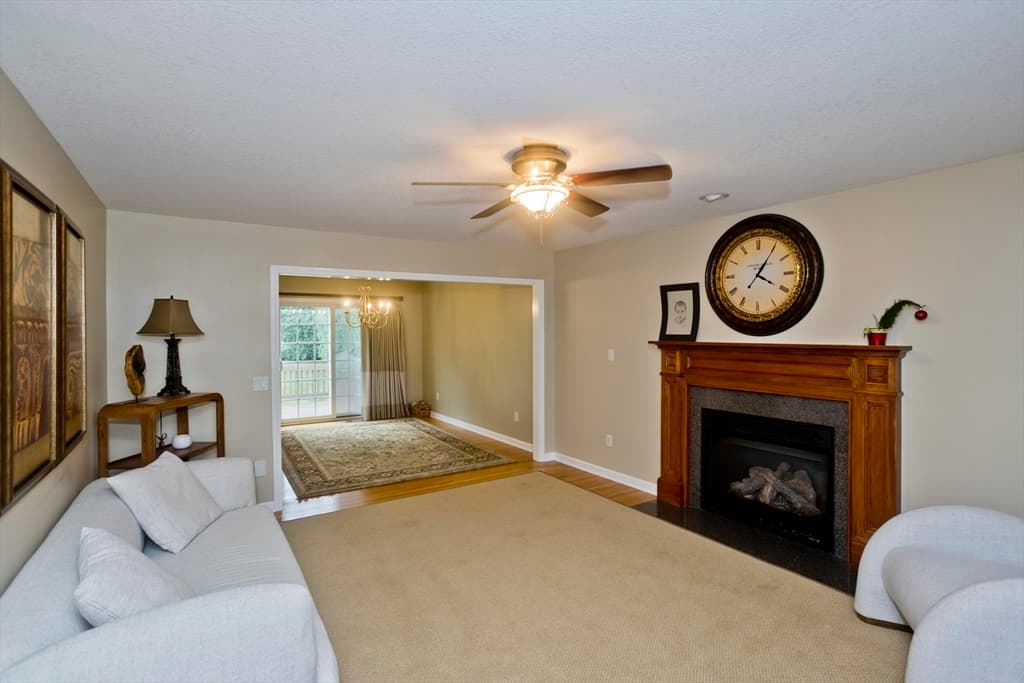 38 White Ave, East Longmeadow MA 01028 photo 10