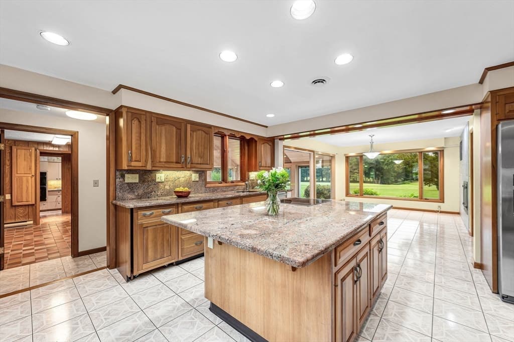 96 Prynnwood Road, Longmeadow MA 01106 photo 15