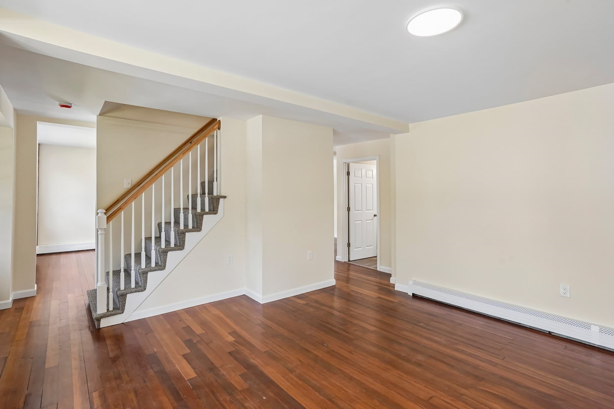 Multi Family at 59 Hartford Ave E, Uxbridge MA 01569, photo 2 of 32