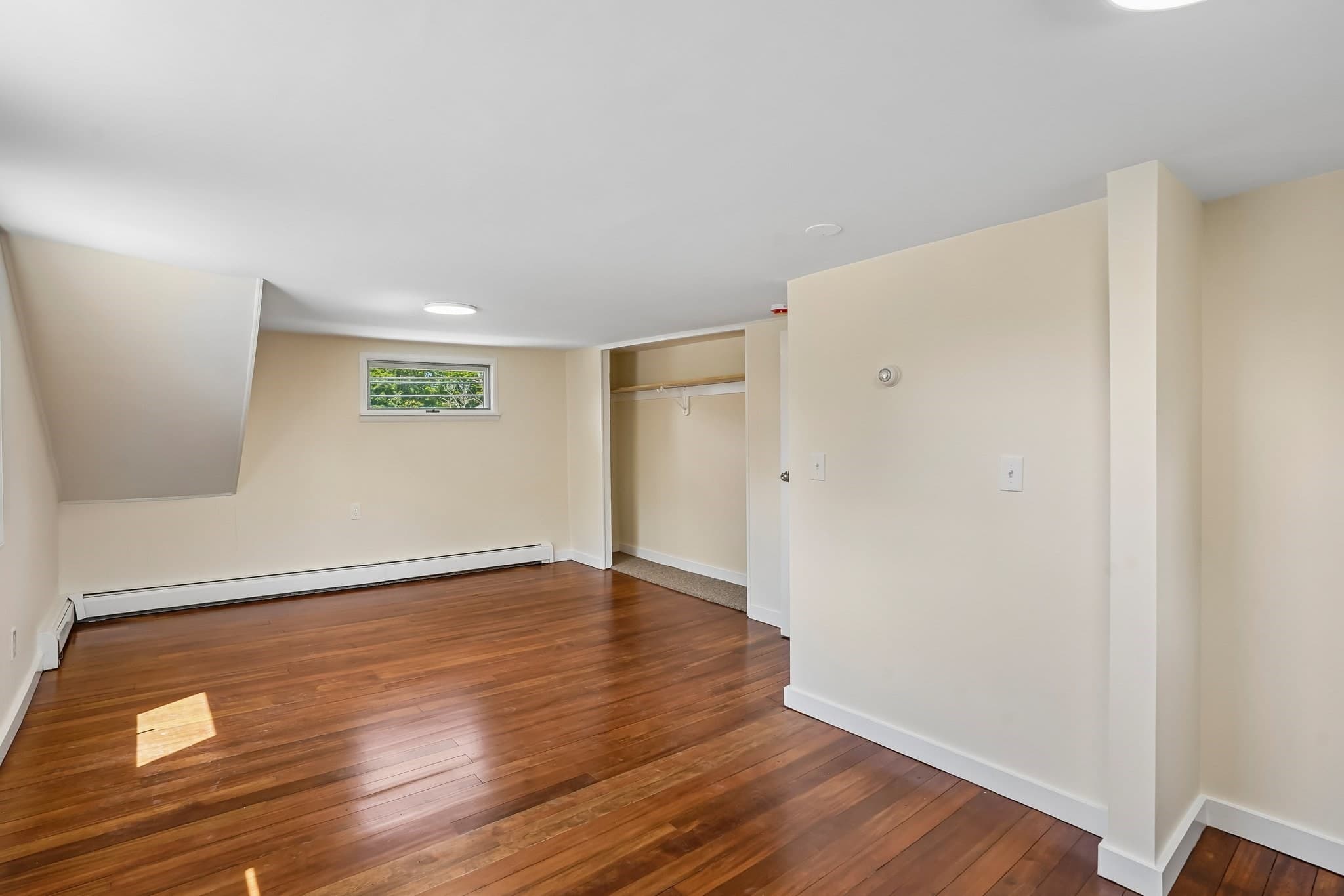 Multi Family at 59 Hartford Ave E, Uxbridge MA 01569, photo 16 of 32