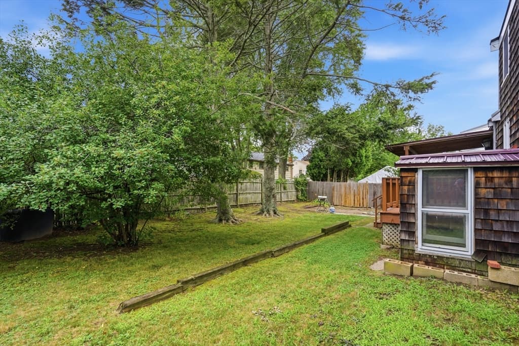 6 Devine Rd, Randolph MA 02368 photo 36