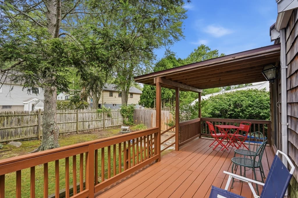 6 Devine Rd, Randolph MA 02368 photo 33